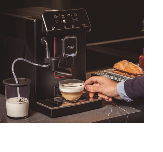Cafeteira Maquina Gaggia Expresso Italiana Automática Magenta Milk com Moedor